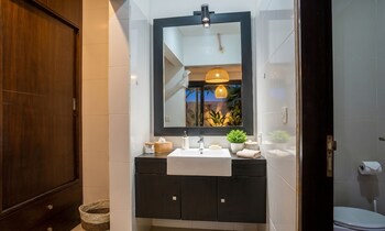 villa loli sanur