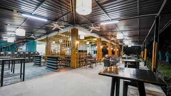 Green Gen Hotel Phuket,,2 star