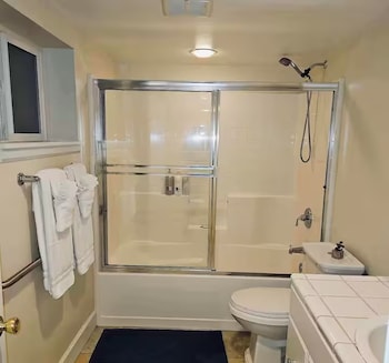 mercer island escape luxury stay