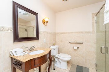 mercer island escape luxury stay