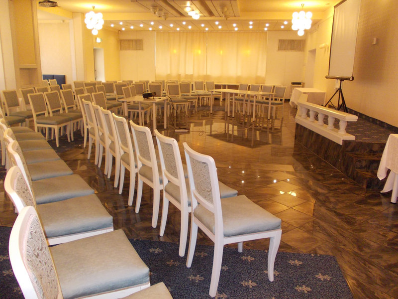 continental forum tirgu mures