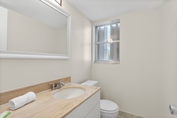 Bay Harbor Sunset Apt 3C,,2 star