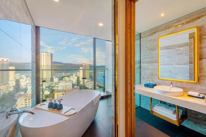 sala quy nhon beach hotel