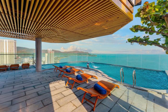 sala quy nhon beach hotel