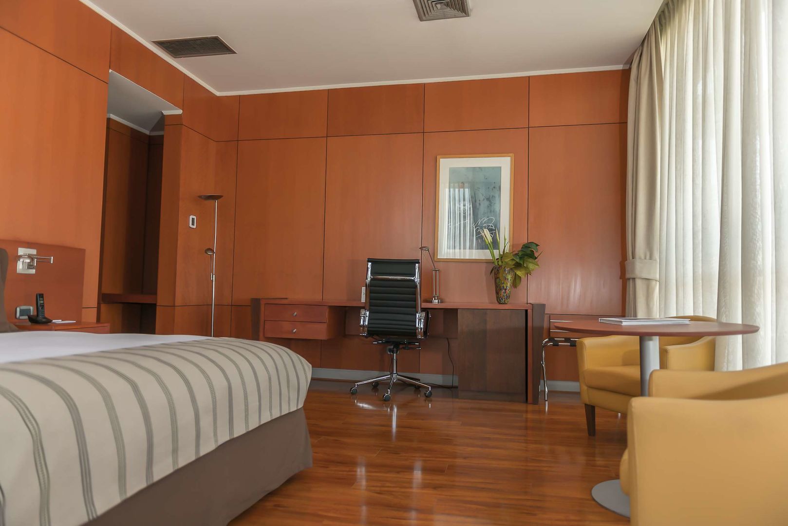 radisson ciudad empresarial