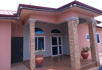 Great Escape Inn Hotel,,3 star