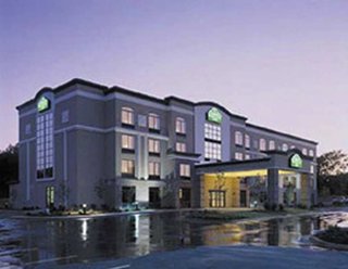 fairfield inn and suites atlanta airport south sullivan road