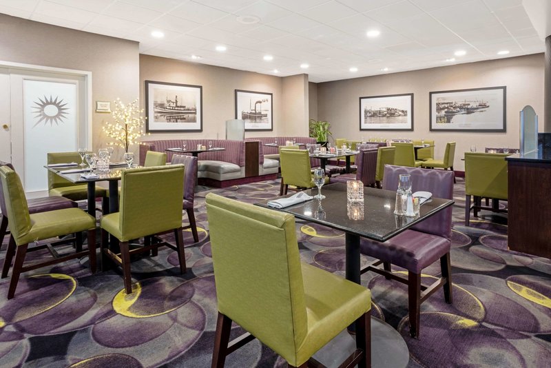 la quinta inn and suites by wyndham tacoma seattle