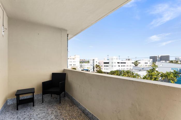 bay harbor sunset apt 5a