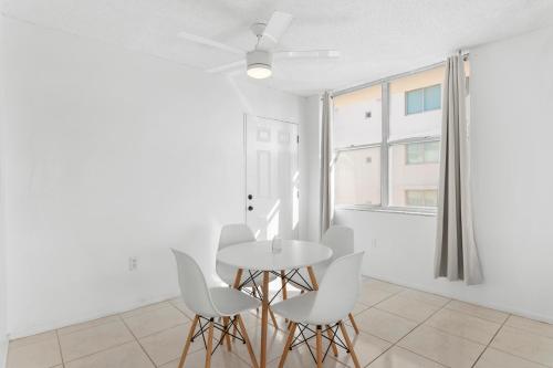 bay harbor sunset apt 5a