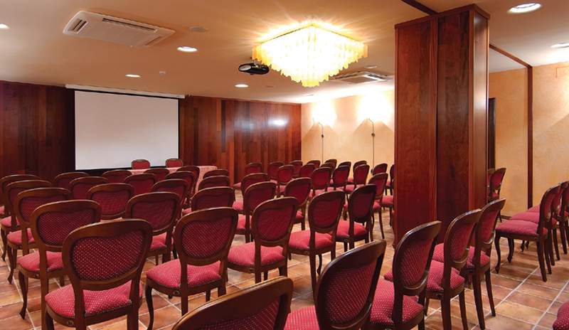 hotel cala del pi beach retreat