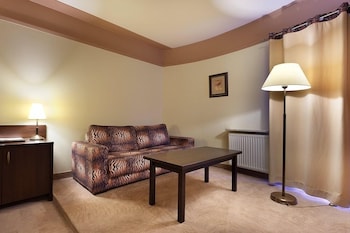 Papuga Park Hotel,Jaworze>>Bielsko-Biala,4 star