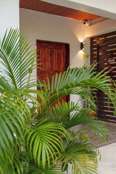 casa de shangrila boutique hotel
