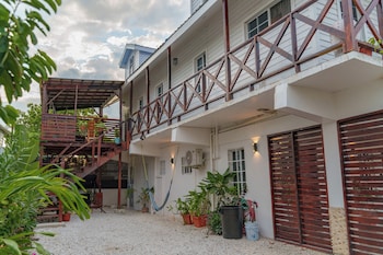 casa de shangrila boutique hotel