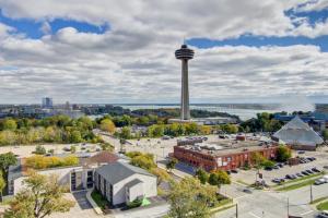 Doubletree Fallsview Resort & Spa By Hilton Niagara Falls,Ontario>>Niagara Falls,4 star