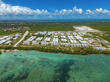 fumba town private residences