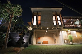lorn villa