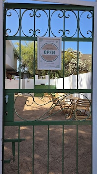 manzzel dahab hostel