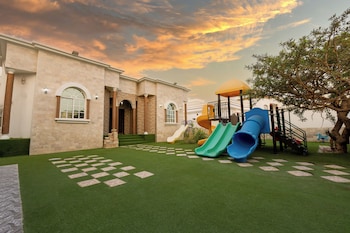 bait allubana villa
