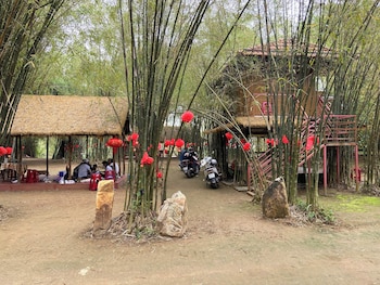Bobo Glamping,,1 star