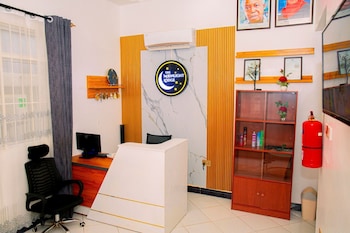 Hotel-Img