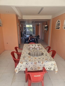 Hostel Sol Do Alcaira,,2 star