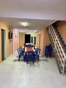 hostel sol do alcaira