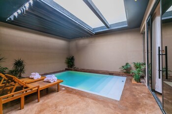 portal chalets with private pool al arid