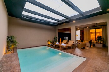 portal chalets with private pool al arid