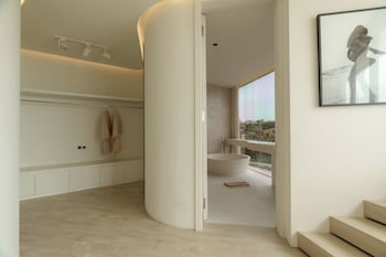 lux retreat 4br ocean villa in uluwatu