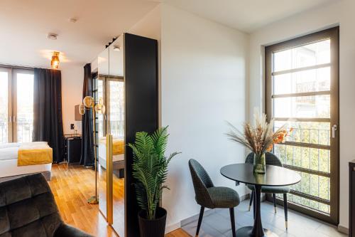 urban heaven aparthotel