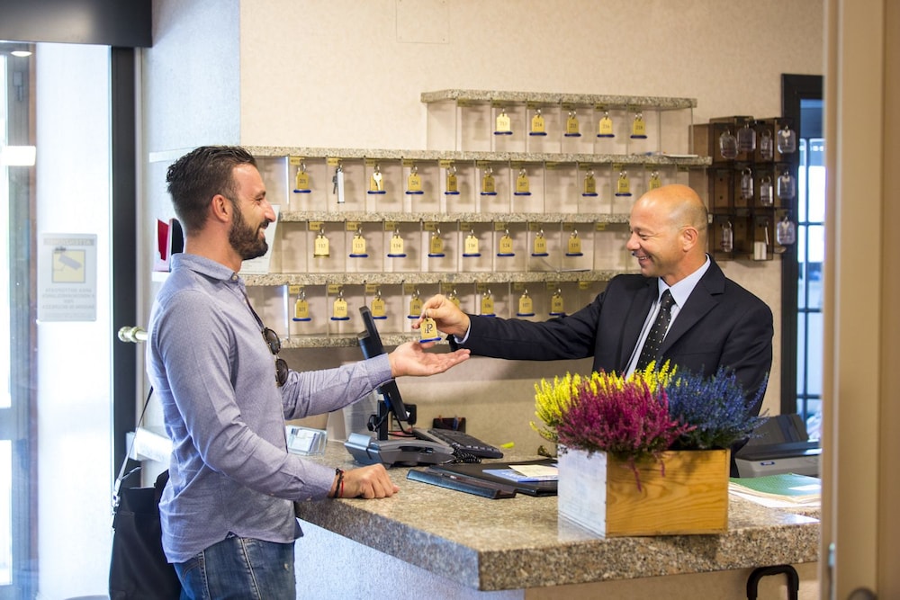 hotel palace del conero