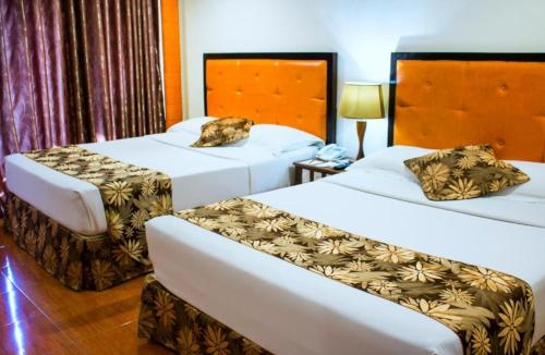 paradise station 3 boracay hotel by justgofun