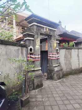 Rumah Candri,,3 star