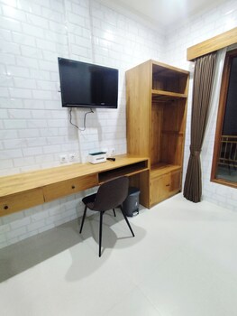Rumah Candri,,3 star