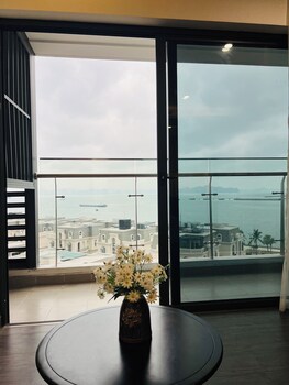 sapphire homestay ha long bay
