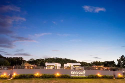 seasalt luxury villas
