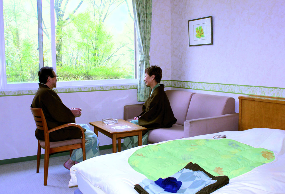 Hanakagura,Near Higashikagura Forest Park,3 star