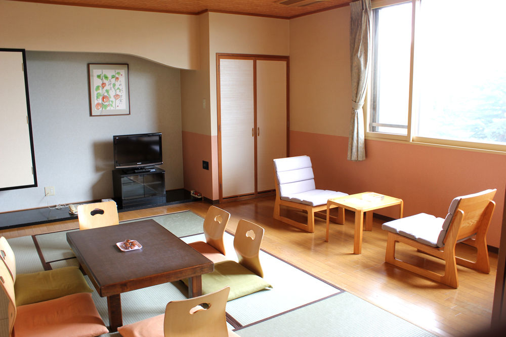 Hanakagura,Near Higashikagura Forest Park,3 star