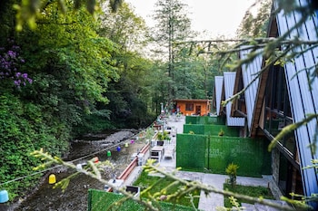 lost river bungalov