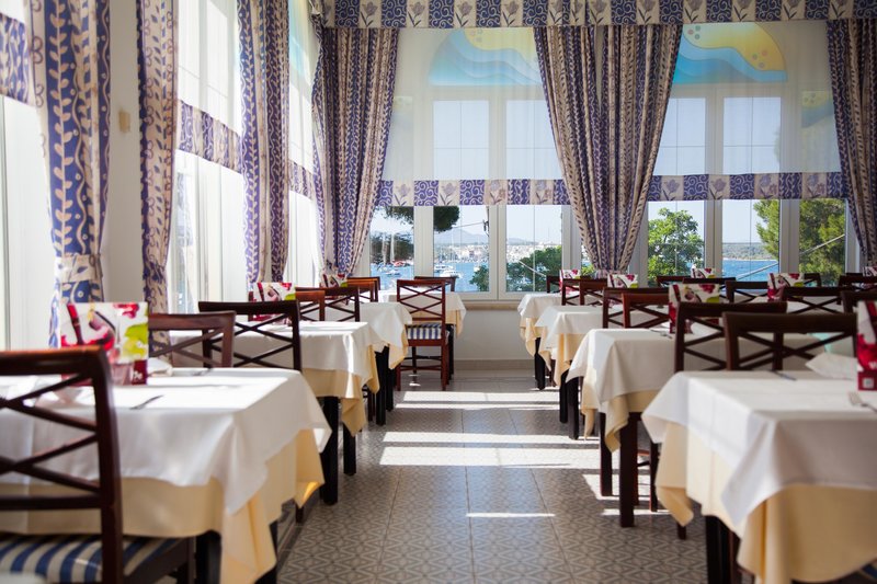 hotel vistamar adults recommended by pierre and vacances
