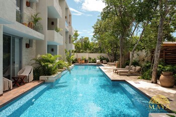 nhoa 203a 2br condo pool view aldea zama