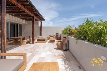 nhoa 203a 2br condo pool view aldea zama