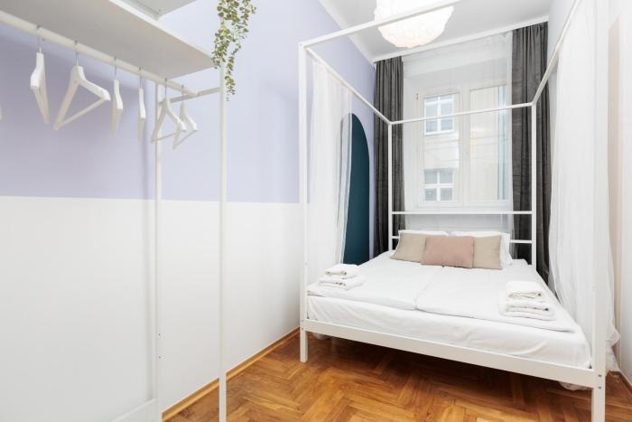 retro glamour by upstairs