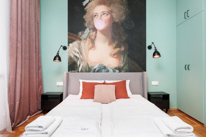 retro glamour by upstairs