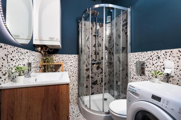 retro glamour by upstairs