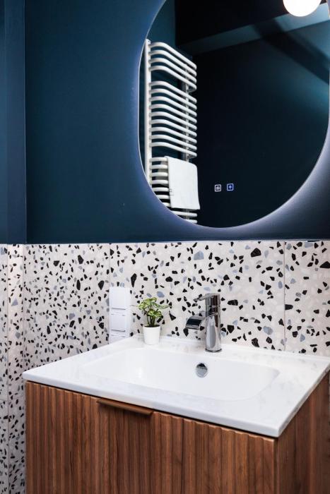 retro glamour by upstairs