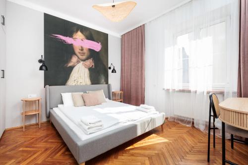 retro glamour by upstairs