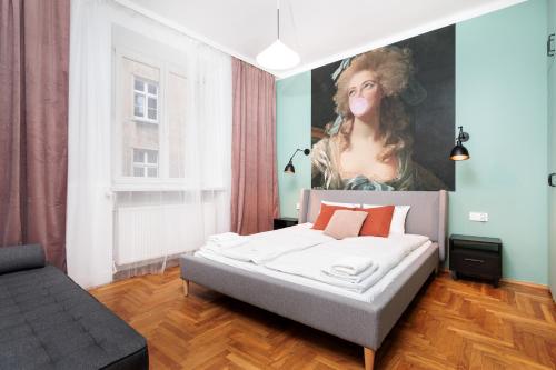 retro glamour by upstairs