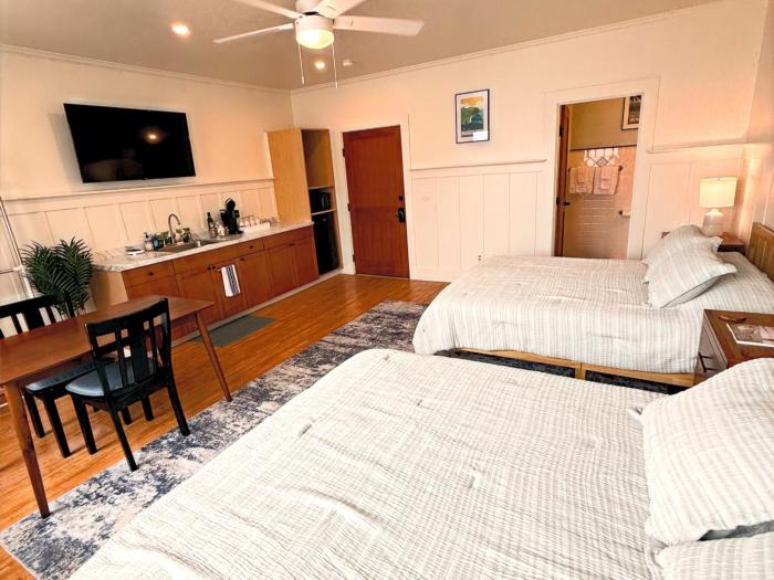 hilo town inn